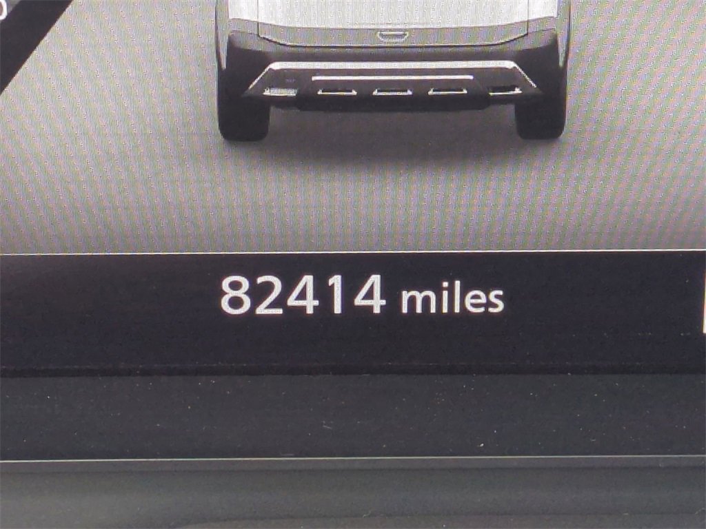 Used 2021 Nissan Rogue Platinum image 12