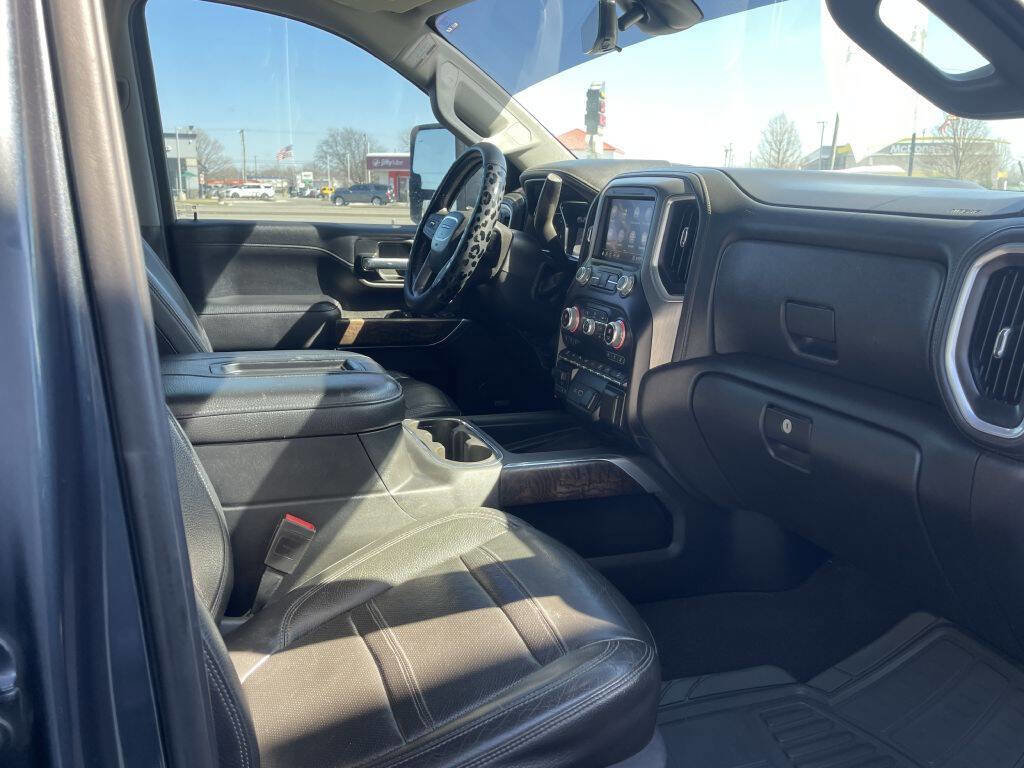 Used 2020 GMC Sierra 2500 Denali w/ Denali Ultimate Package image 16