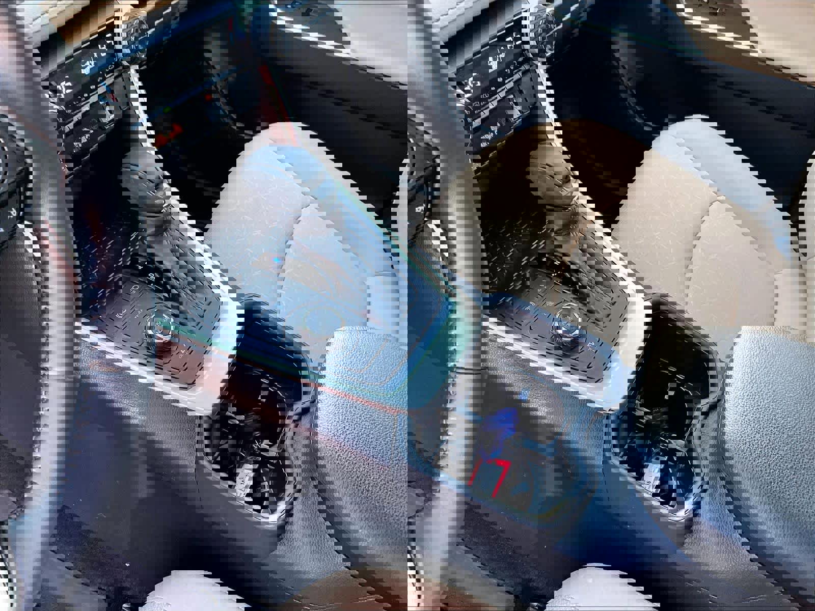 Used 2023 Toyota RAV4 XLE image 20