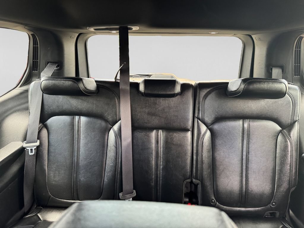 Used 2024 Jeep Wagoneer Series II w/ Flexible Seating Group AWD/4WD image 18