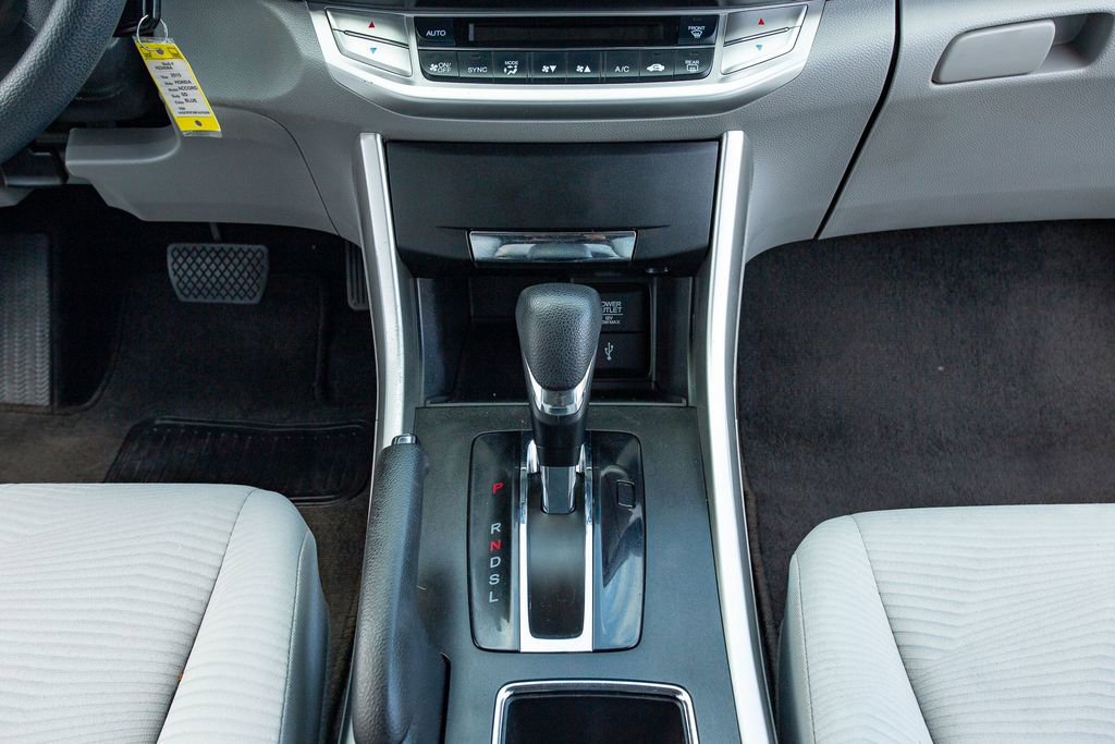 Used 2015 Honda Accord LX image 21