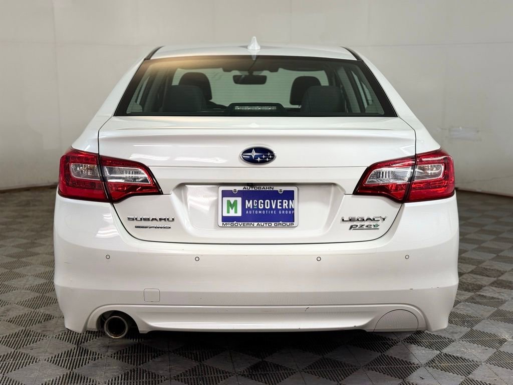 Used 2017 Subaru Legacy 2.5i Limited image 5
