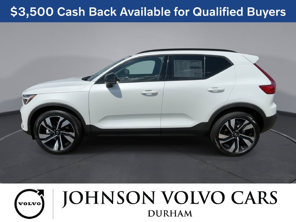 New 2026 Volvo XC40 B5 Plus w/ Climate Package AWD/4WD image 5