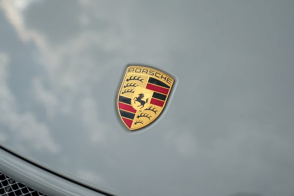 Certified 2018 Porsche 911 GT3 RWD image 8