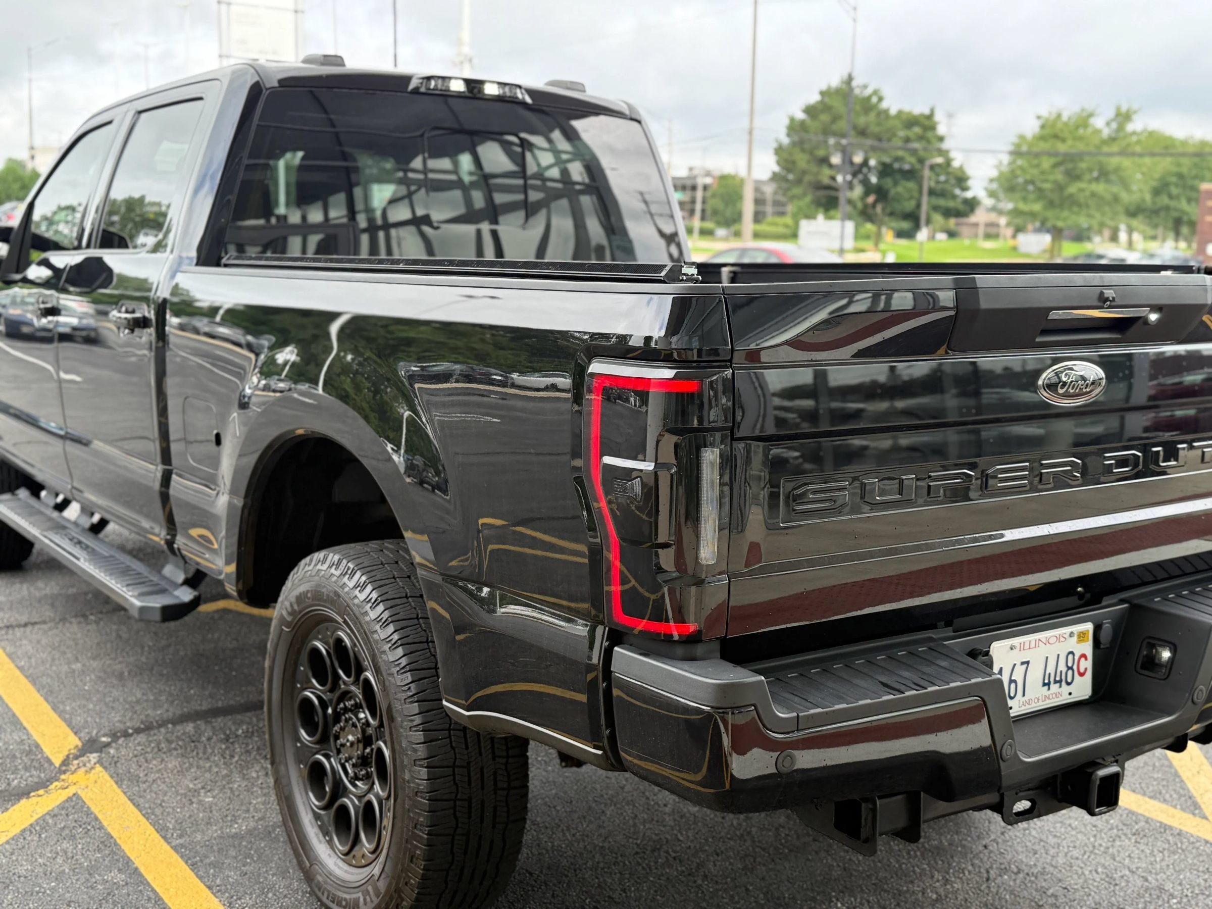 Used 2022 Ford F250 Lariat w/ Lariat Ultimate Package AWD/4WD image 7