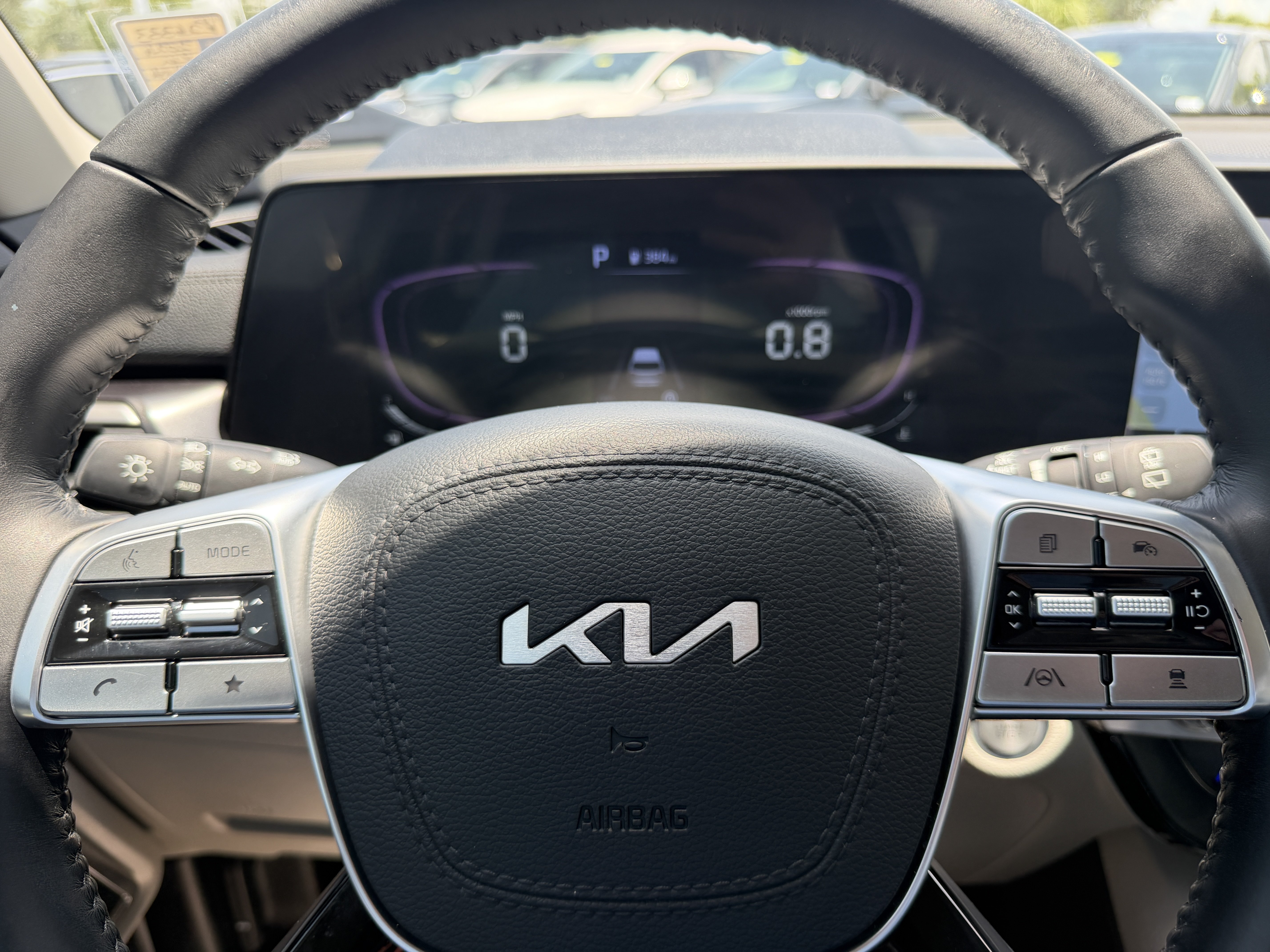Certified 2024 Kia Telluride S FWD image 31