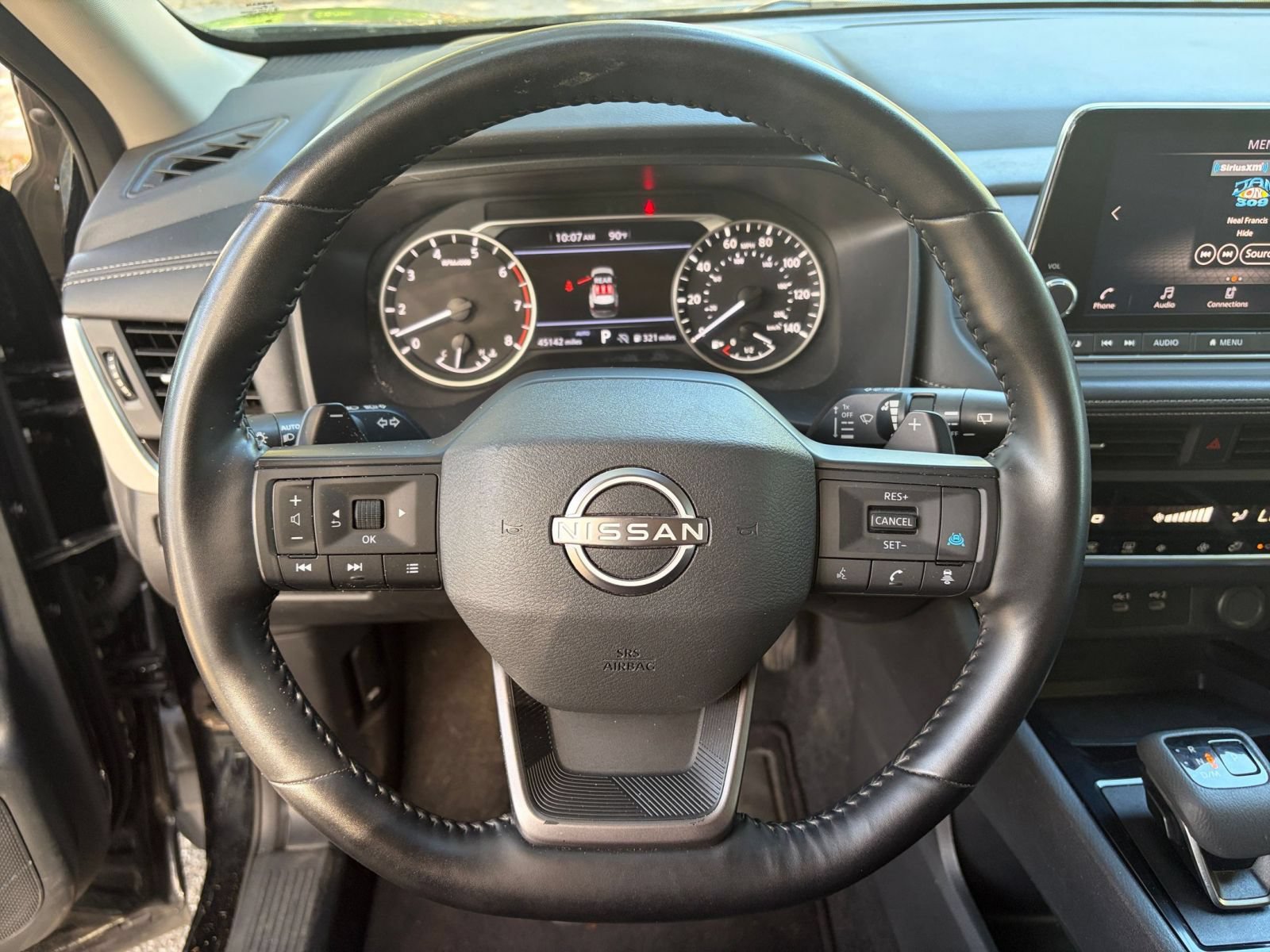 Used 2025 Nissan Rogue SV AWD/4WD image 29