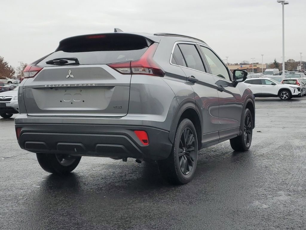 Used 2024 Mitsubishi Eclipse Cross Black Edition image 8