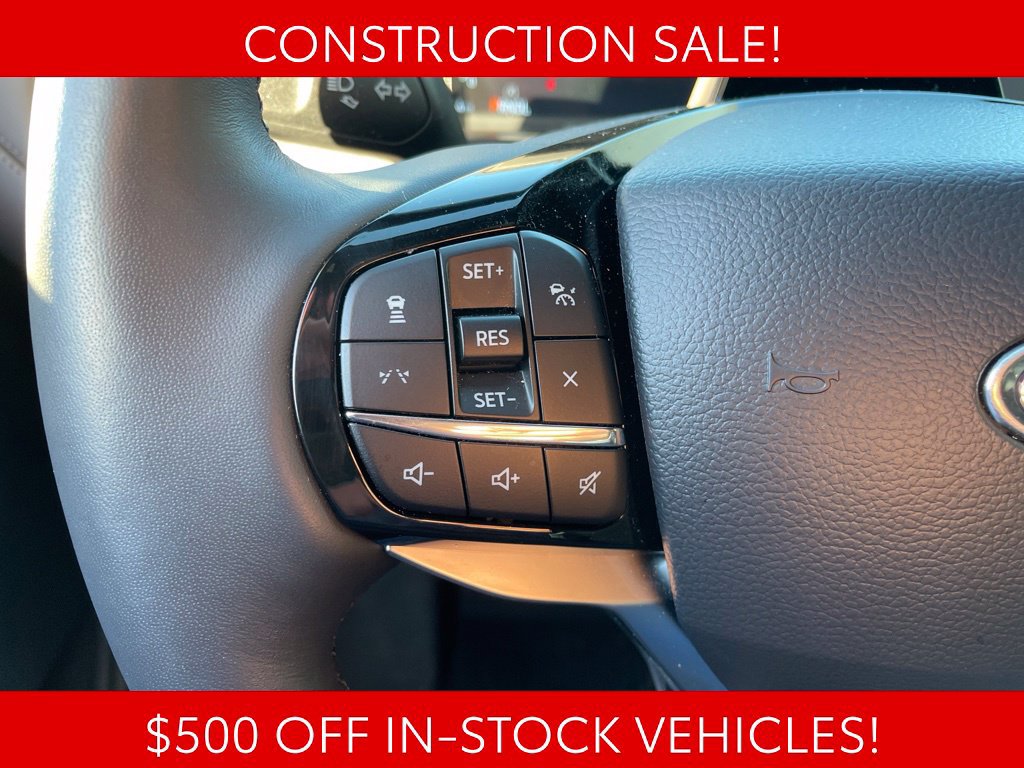 Used 2026 Ford Explorer Platinum w/ LUX Leather Package AWD/4WD image 29