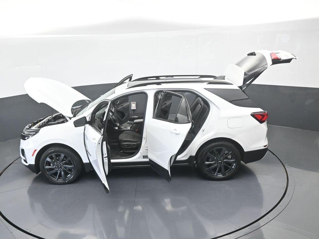 Used 2022 Chevrolet Equinox RS w/ Infotainment Package image 73