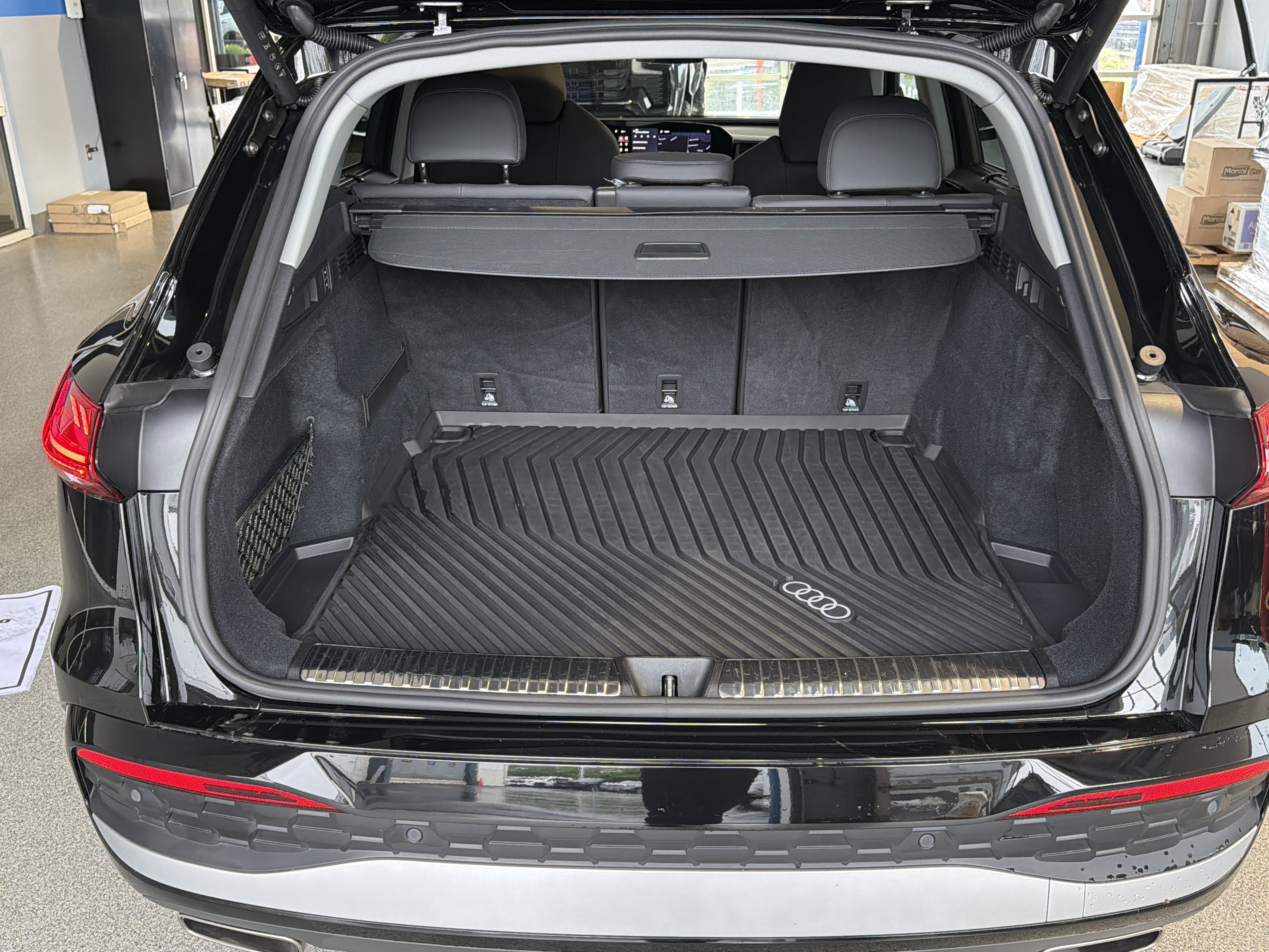 Used 2025 Audi Q5 Prestige AWD/4WD image 33