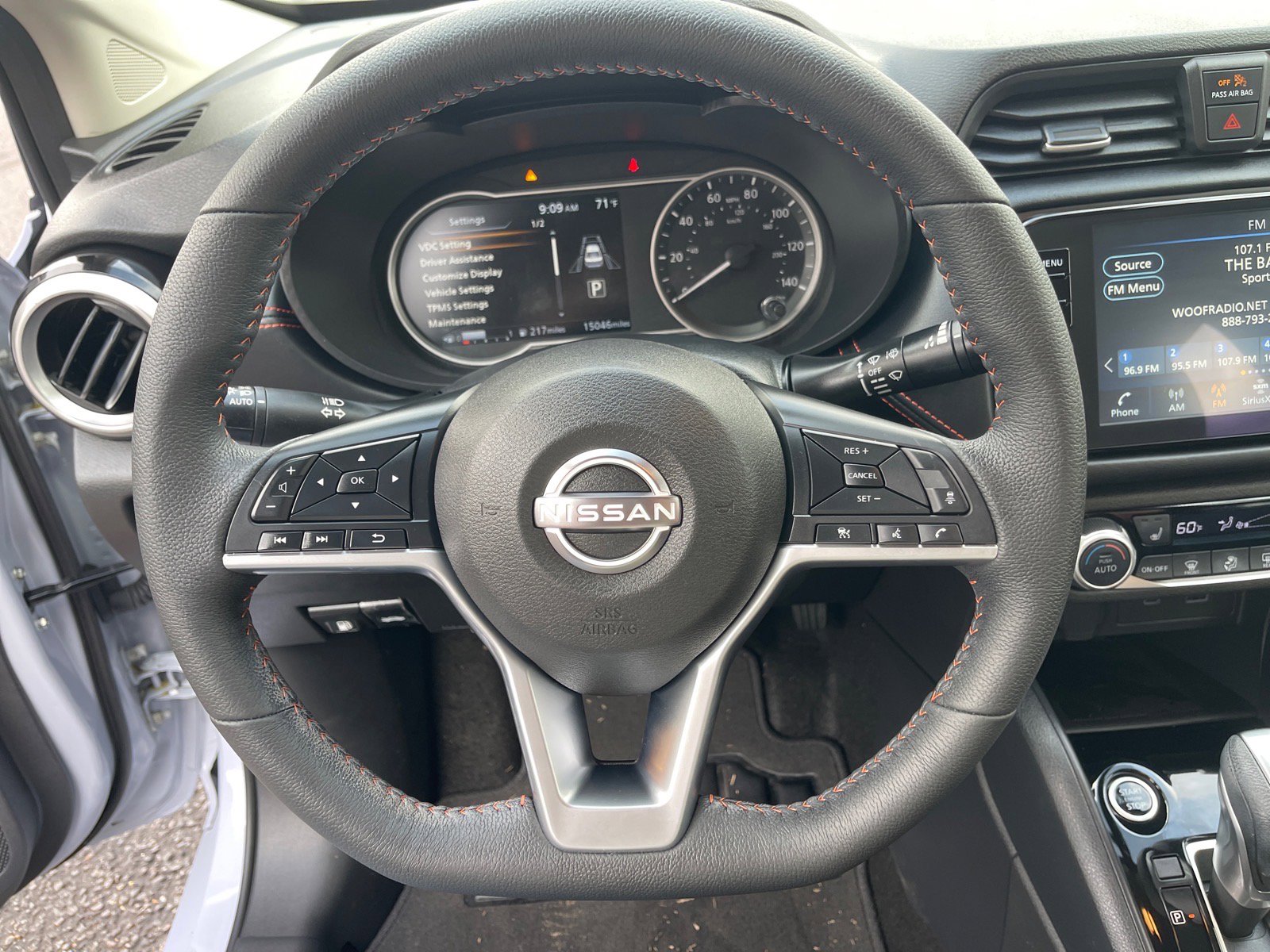 Used 2025 Nissan Versa SR w/ Trunk Package image 7