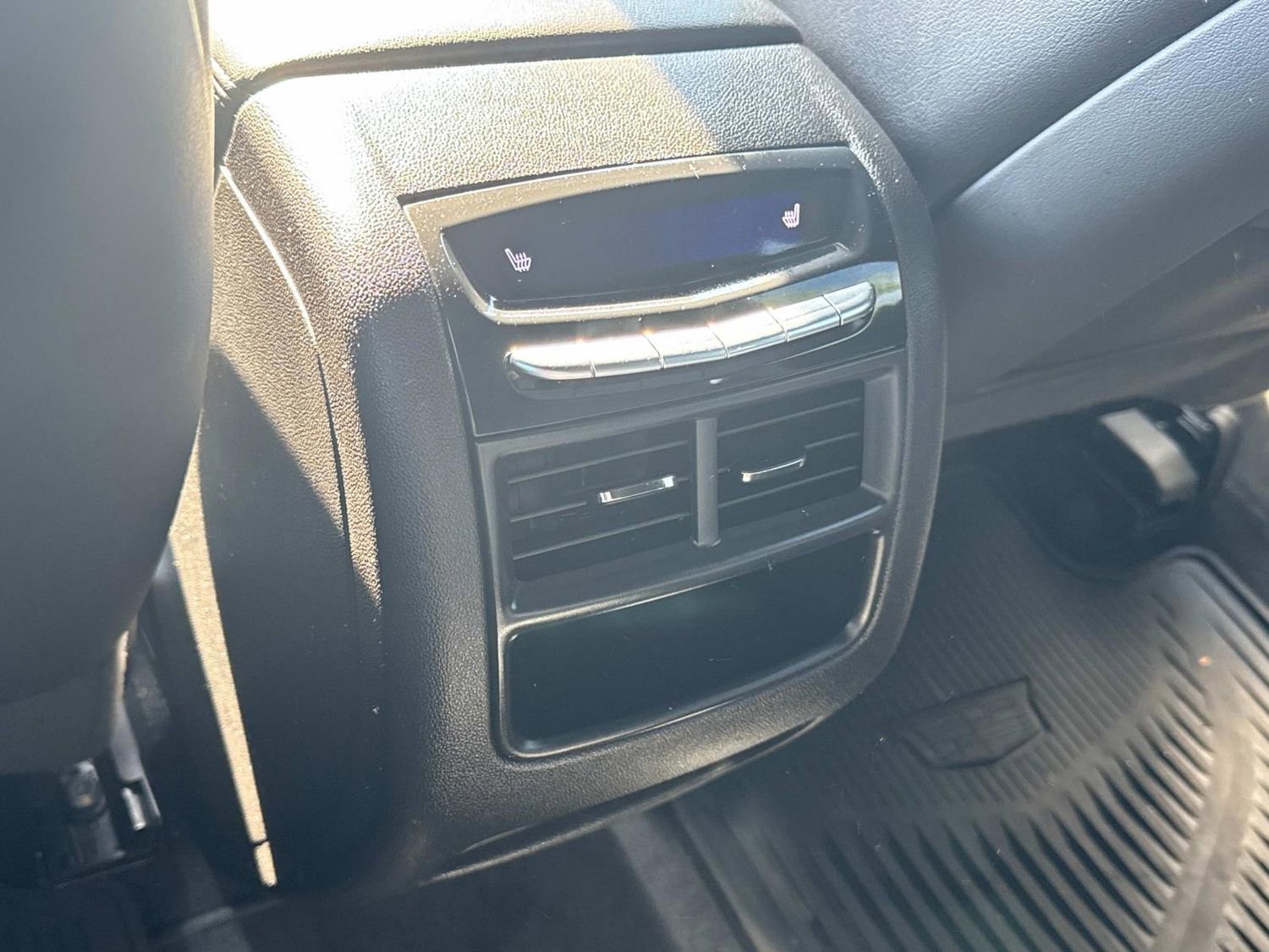 Used 2020 Cadillac XT5 Premium Luxury AWD/4WD image 17