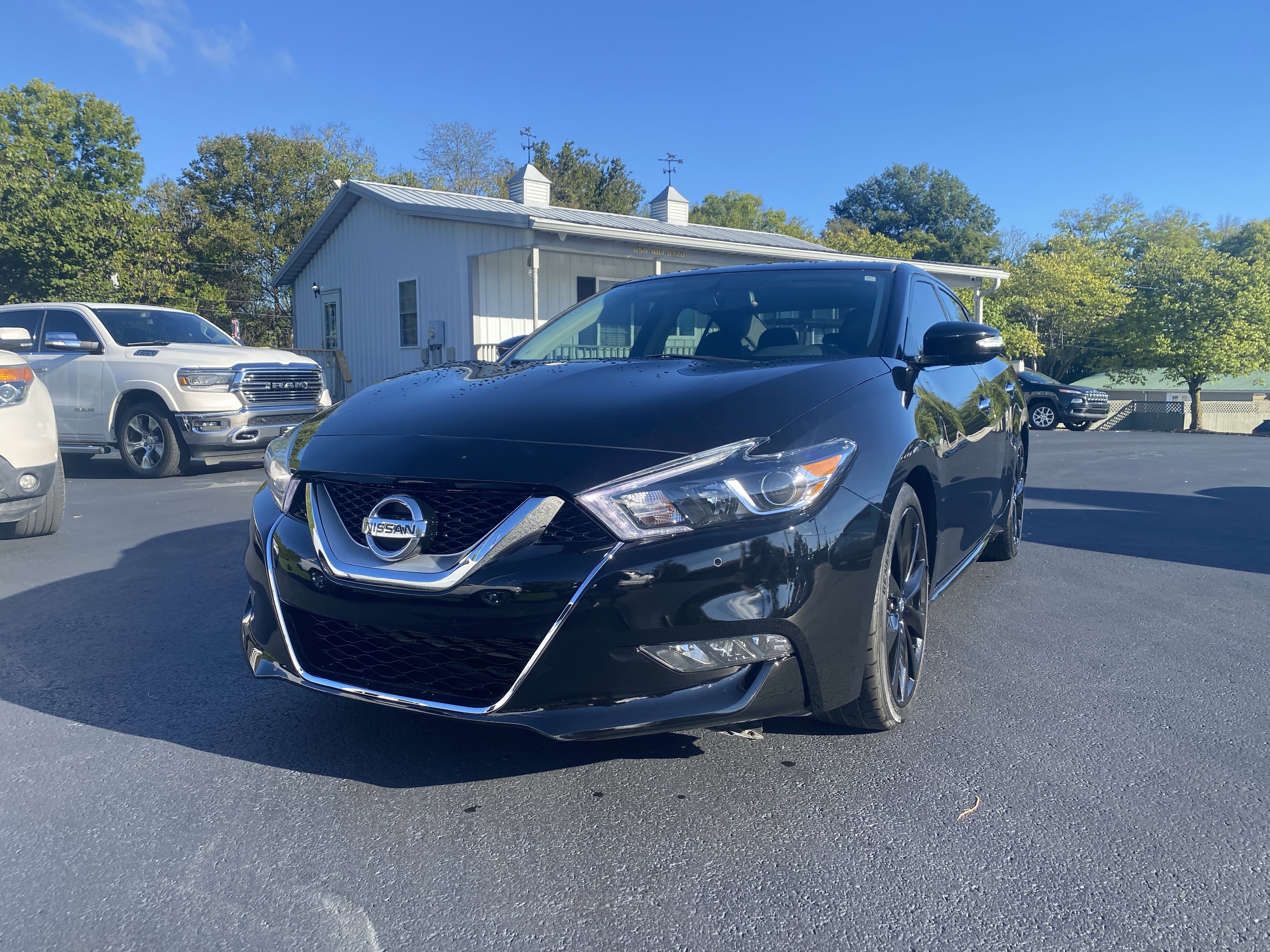 Used 2017 Nissan Maxima SR w/ Midnight Edition