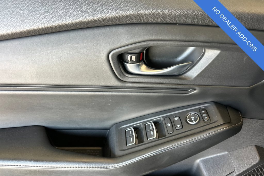 Used 2023 Honda Accord Sport image 11