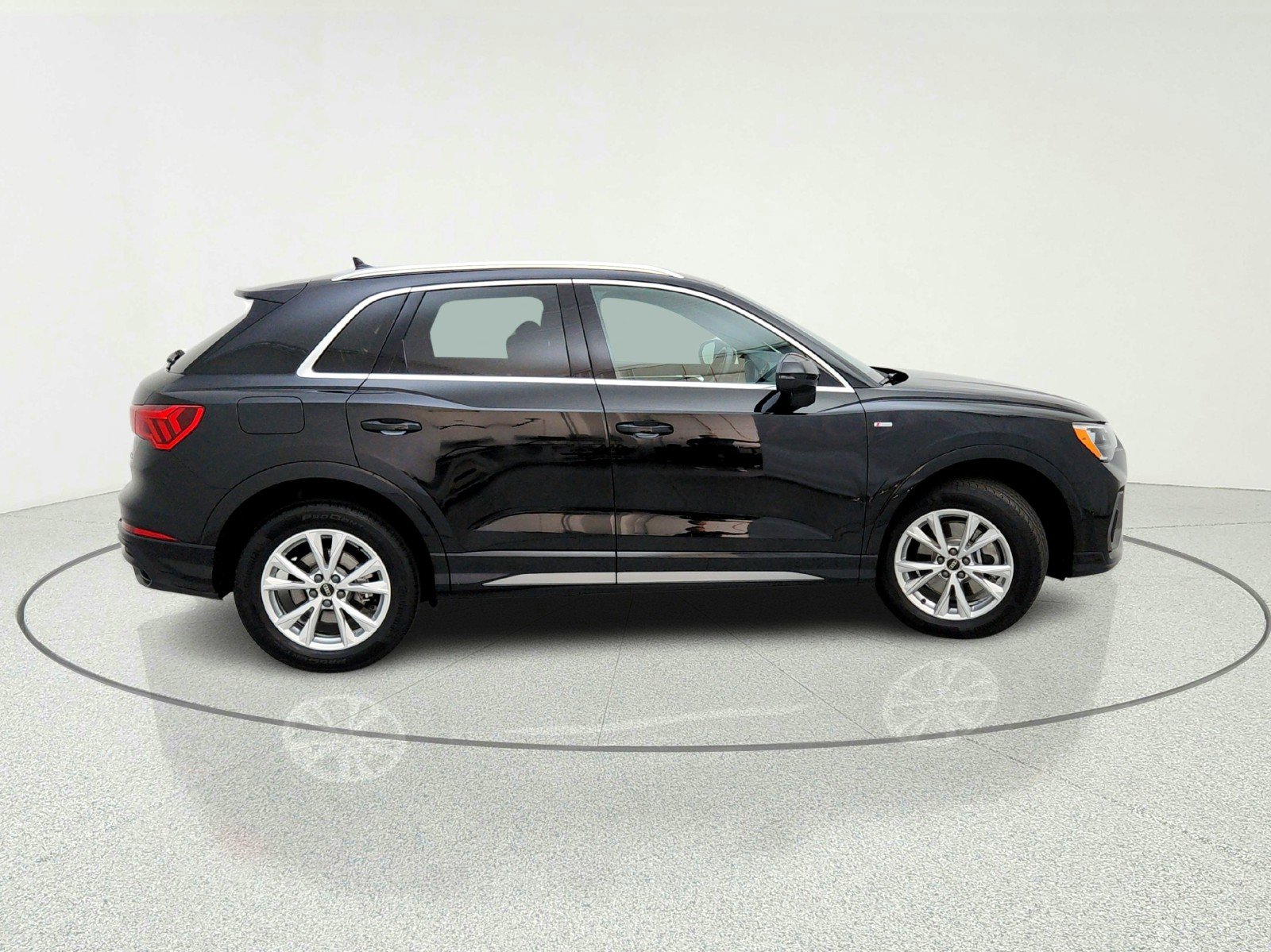 Used 2022 Audi Q3 2.0T Premium AWD/4WD image 7