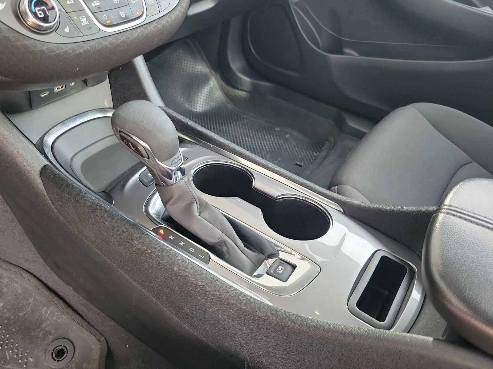 Used 2024 Chevrolet Malibu LT FWD image 21