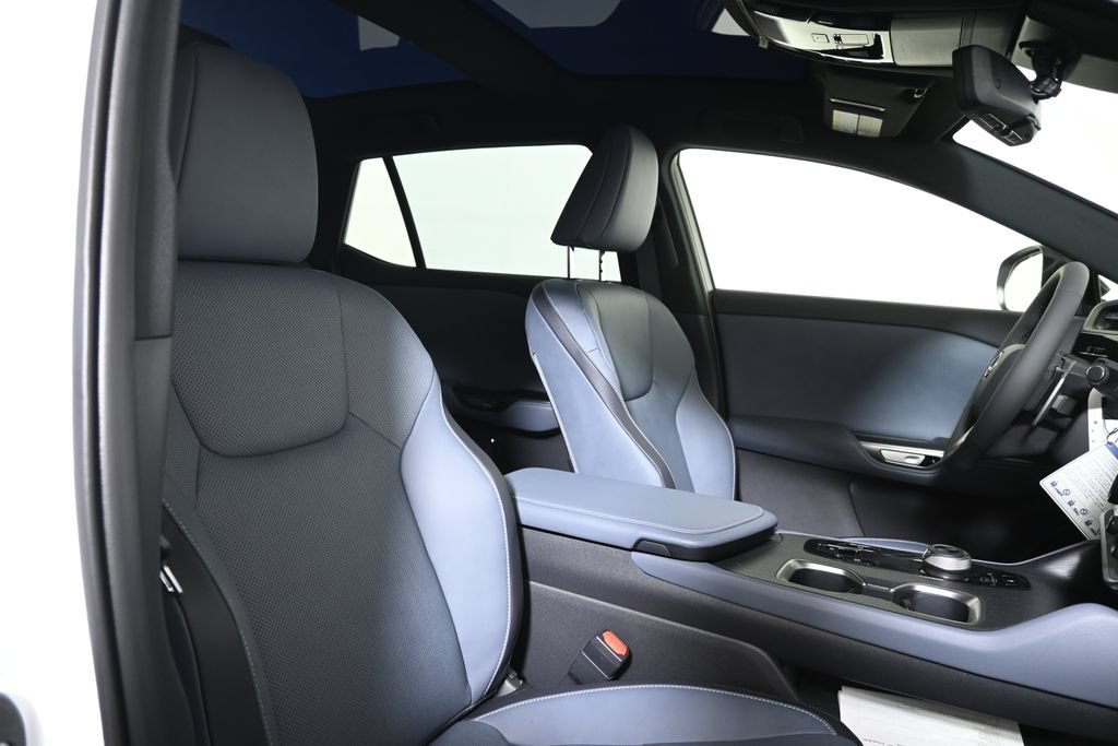 New 2026 Lexus RZ 450e AWD w/ Technology Package image 34