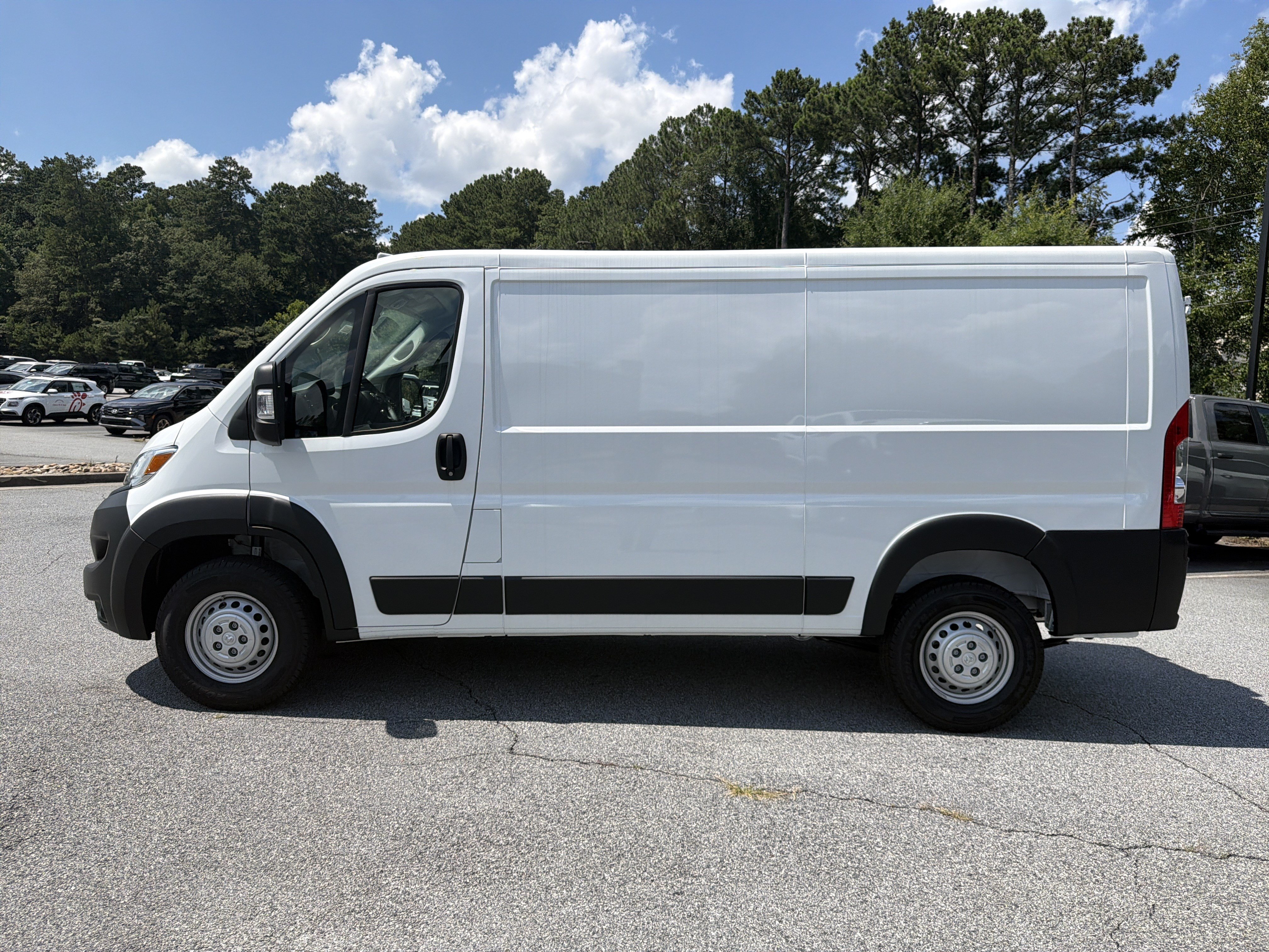 New 2026 RAM ProMaster 1500 w/ Convenience Group FWD image 4