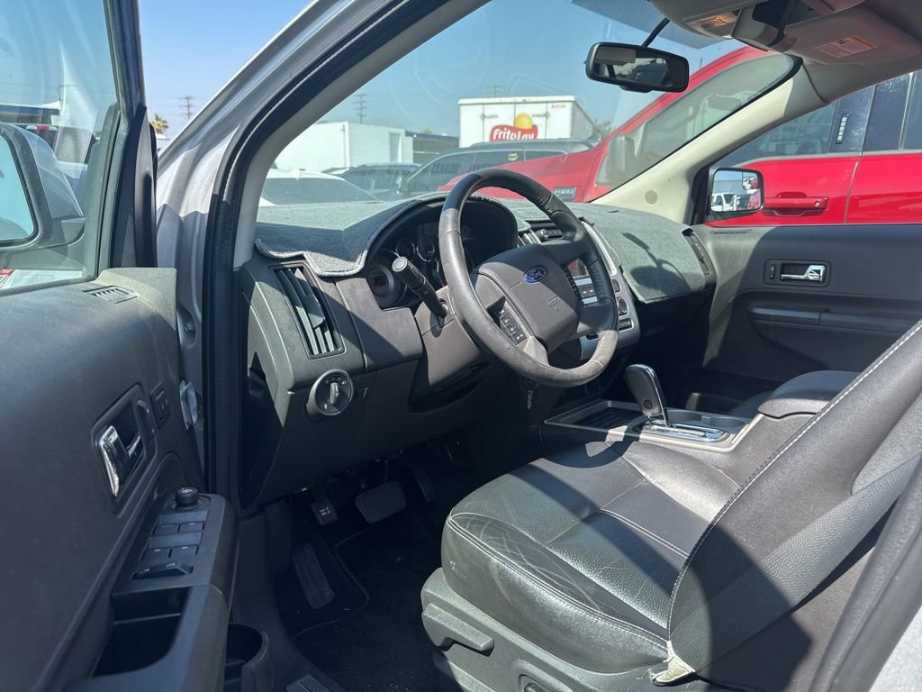 Used 2010 Ford Edge Limited FWD image 5