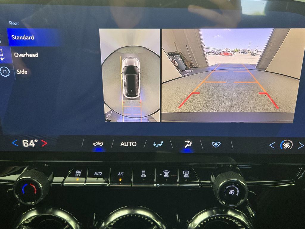 New 2026 Chevrolet Blazer EV LT image 18