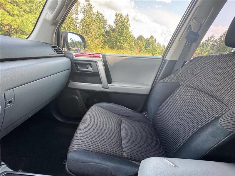 Used 2012 Toyota 4Runner SR5 image 20