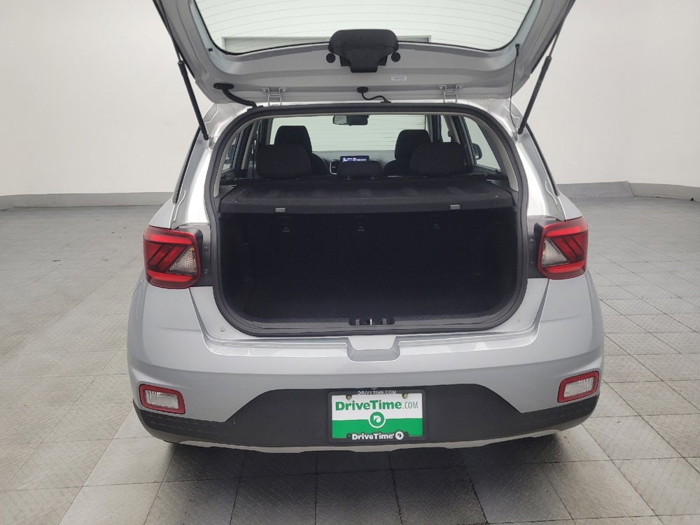 Used 2021 Hyundai Venue SE image 29