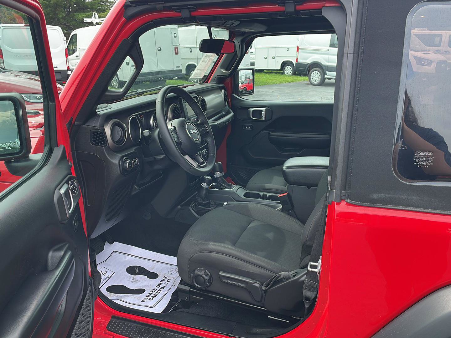 Used 2019 Jeep Wrangler Sport AWD/4WD image 10