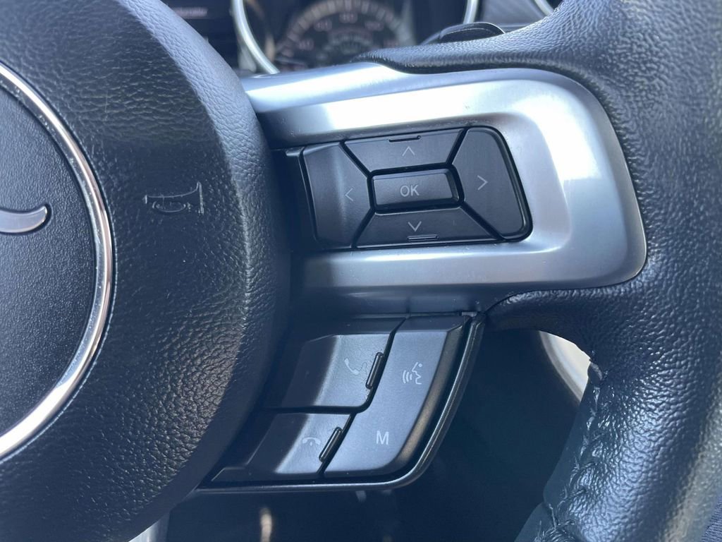 Used 2019 Ford Mustang Coupe image 30