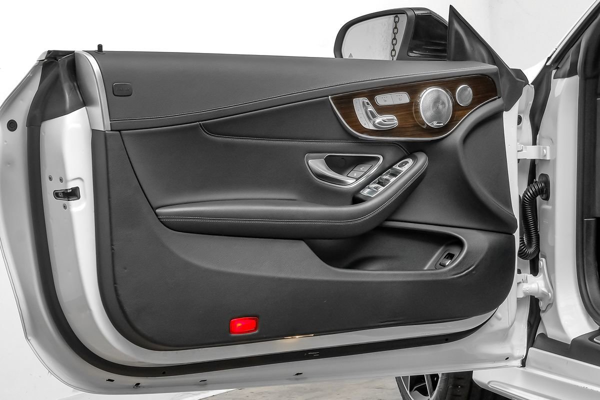 Used 2020 Mercedes-Benz C 300 Cabriolet image 32