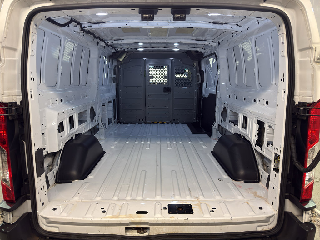 Used 2019 Ford Transit 250 148 Low Roof RWD image 22
