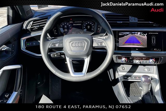 Used 2025 Audi Q3 2.0T Premium w/ Convenience Package image 5
