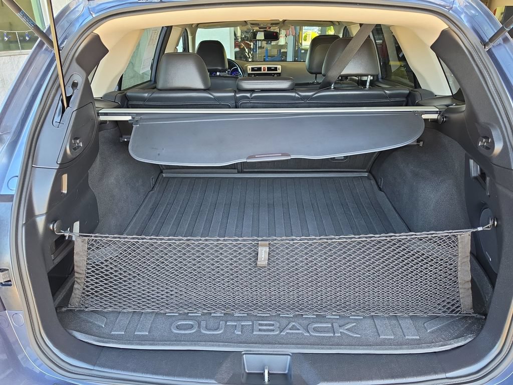 Used 2016 Subaru Outback 2.5i Limited AWD/4WD image 27