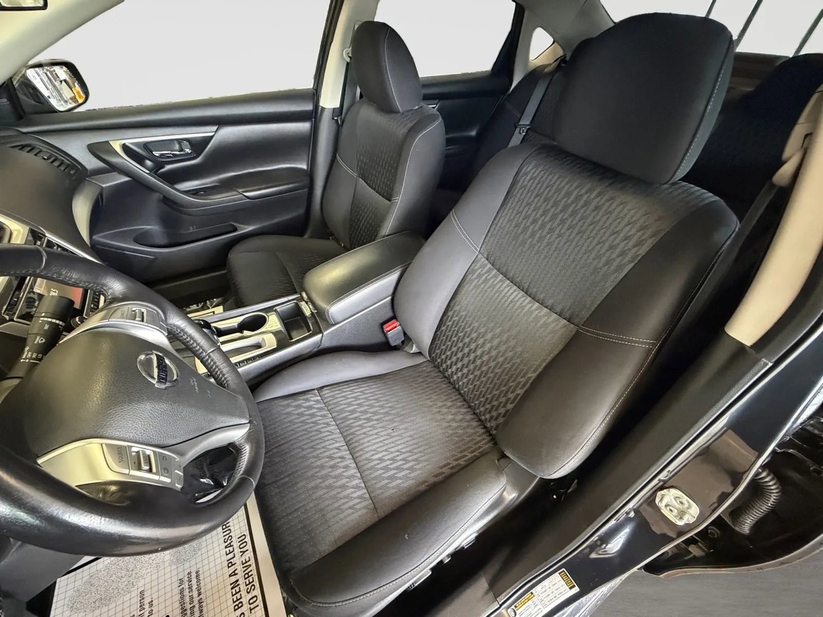 Used 2018 Nissan Altima 2.5 SV FWD image 46