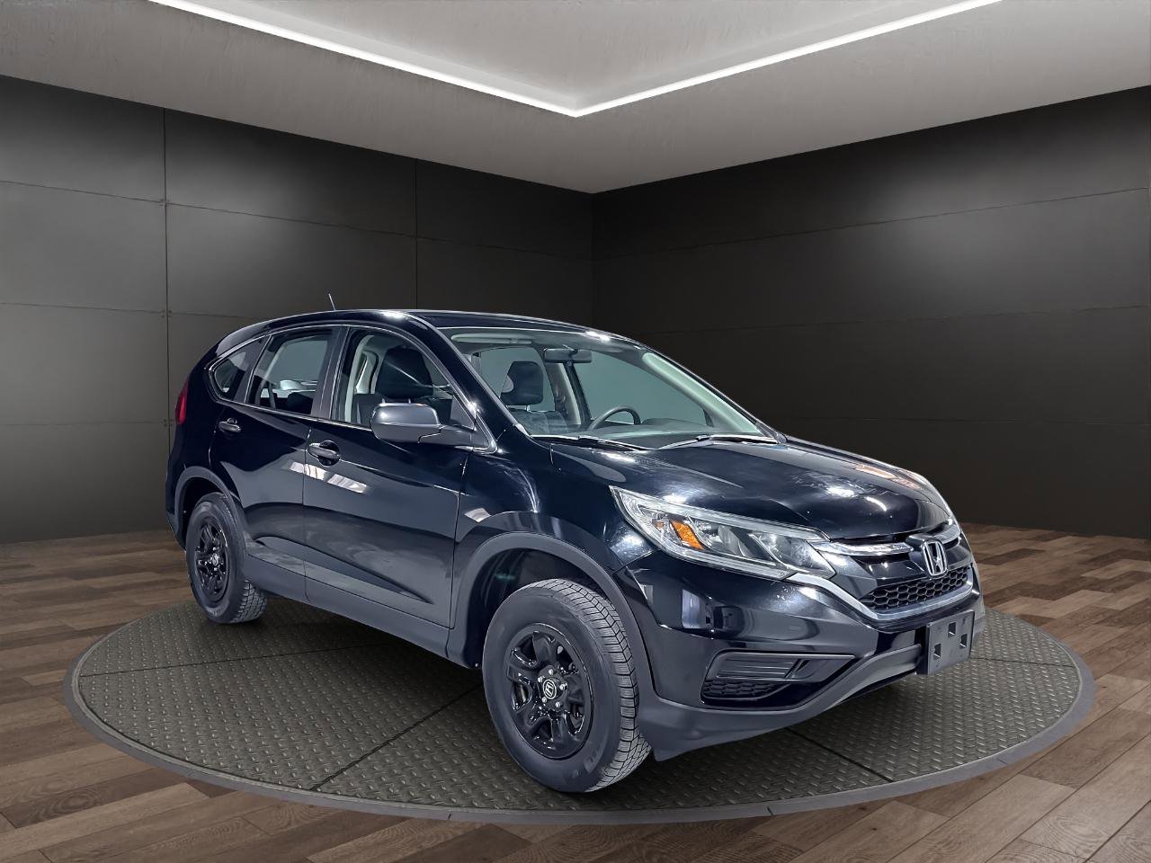 Used 2015 Honda CR-V LX image 2