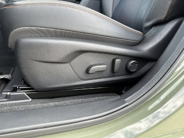 Certified 2026 Subaru Crosstrek 2.5i Limited w/ Crosstrek Mirror Package AWD/4WD image 19