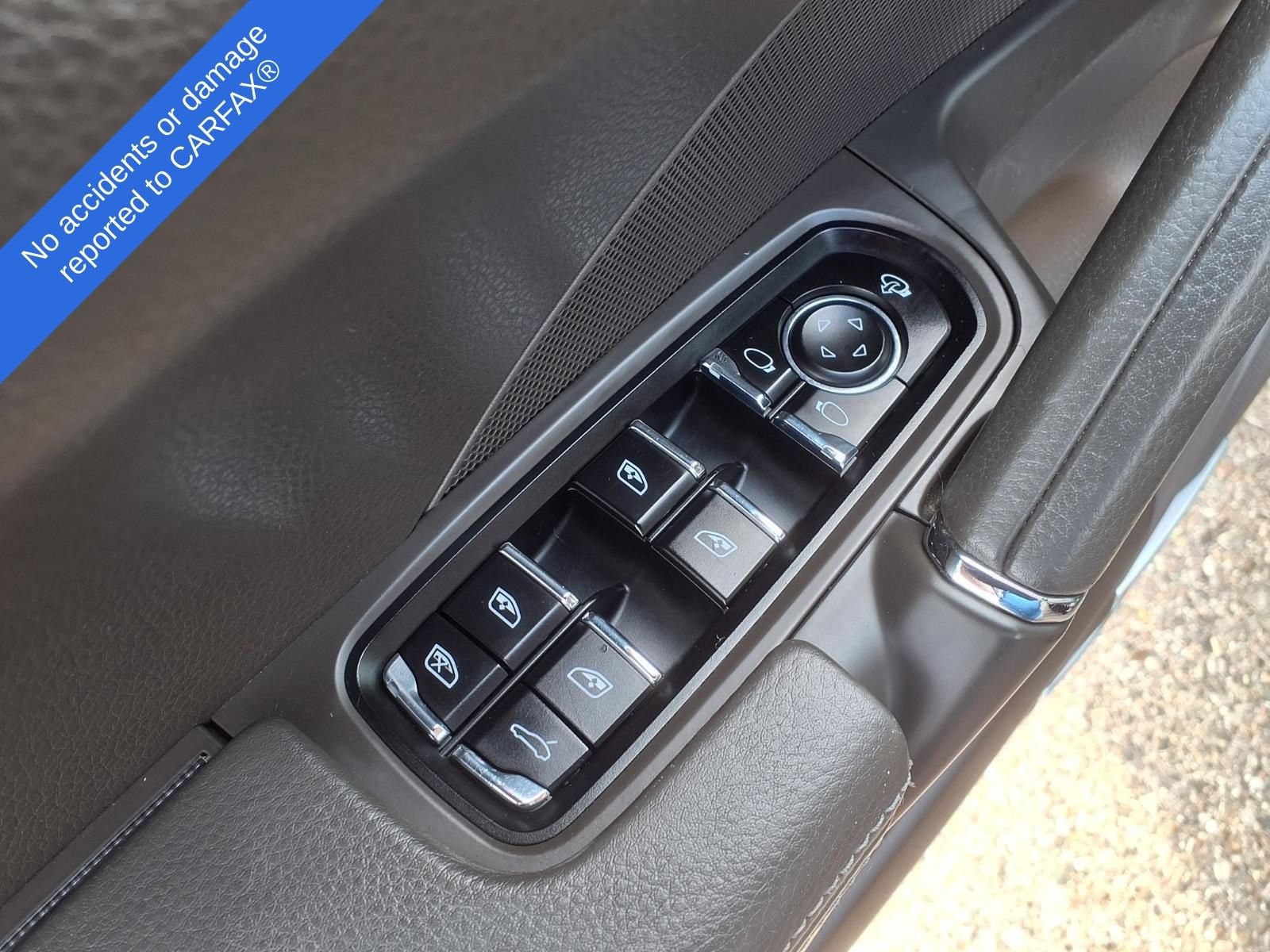 Used 2015 Porsche Cayenne Diesel AWD/4WD image 17