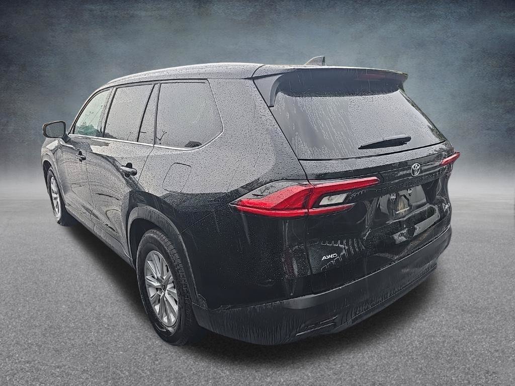 Used 2026 Toyota Grand Highlander AWD image 5