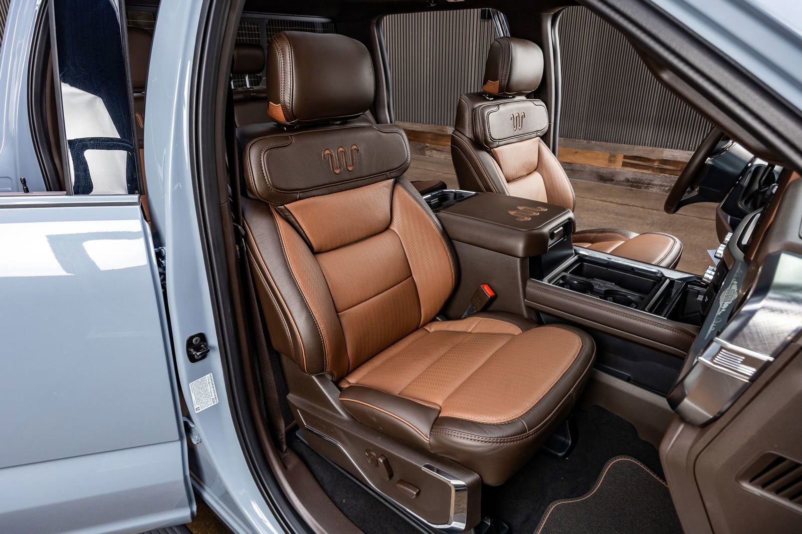 Used 2026 Ford F450 King Ranch w/ Chrome Package image 28