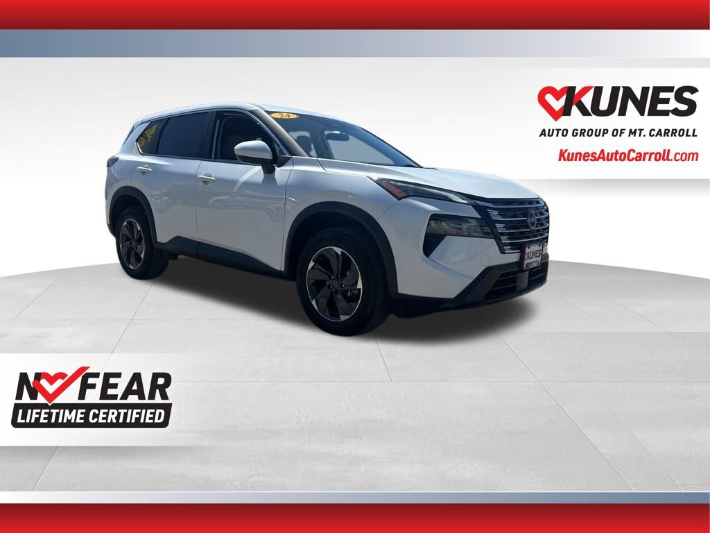 Used 2024 Nissan Rogue SV image 1