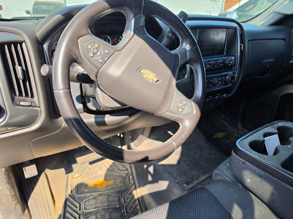 Used 2018 Chevrolet Silverado 1500 LT w/ True North Edition AWD/4WD image 4