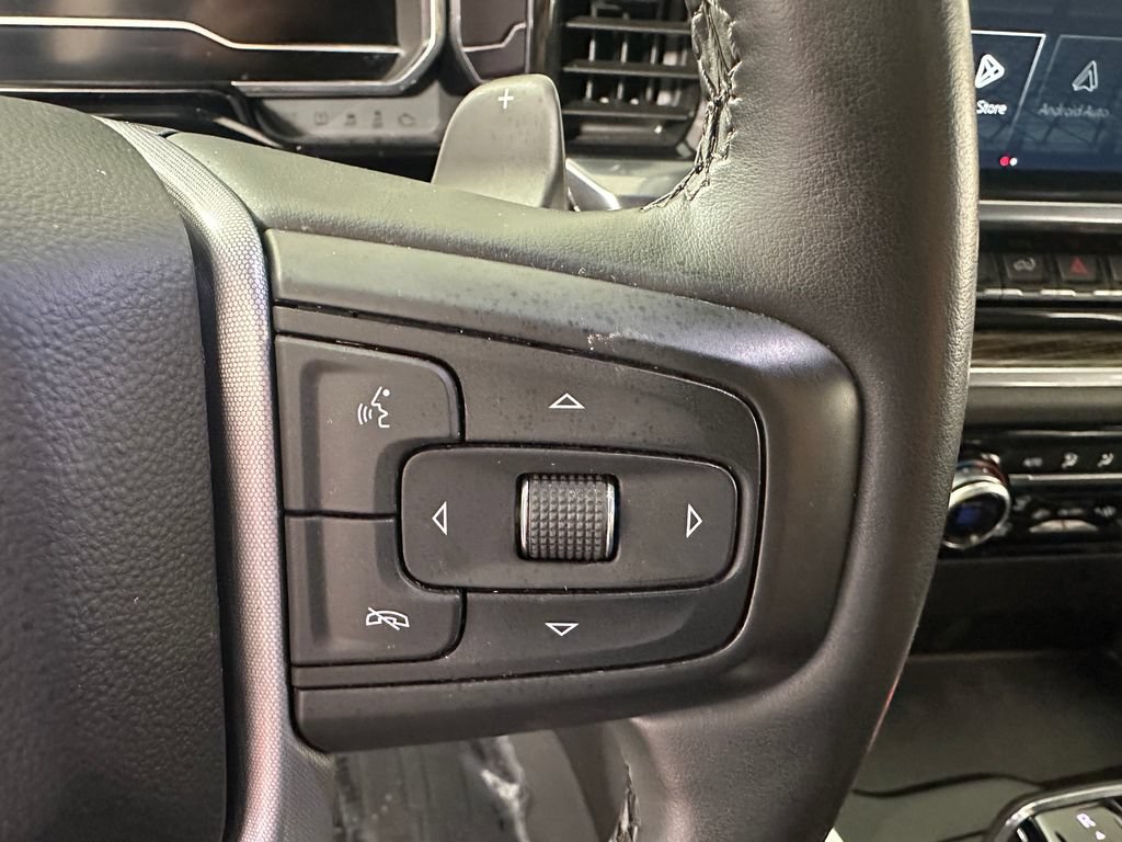 Used 2024 GMC Sierra 1500 Elevation w/ LPO, Elevation Black Package AWD/4WD image 26