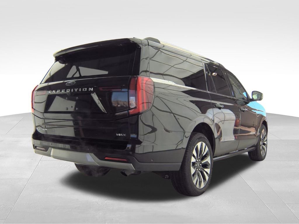 Used 2025 Ford Expedition Max Platinum w/ Driver's Package AWD/4WD image 5