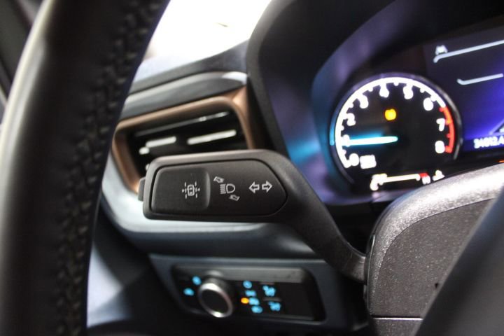 Used 2024 Ford Maverick Lariat w/ FX4 Off-Road Package image 40