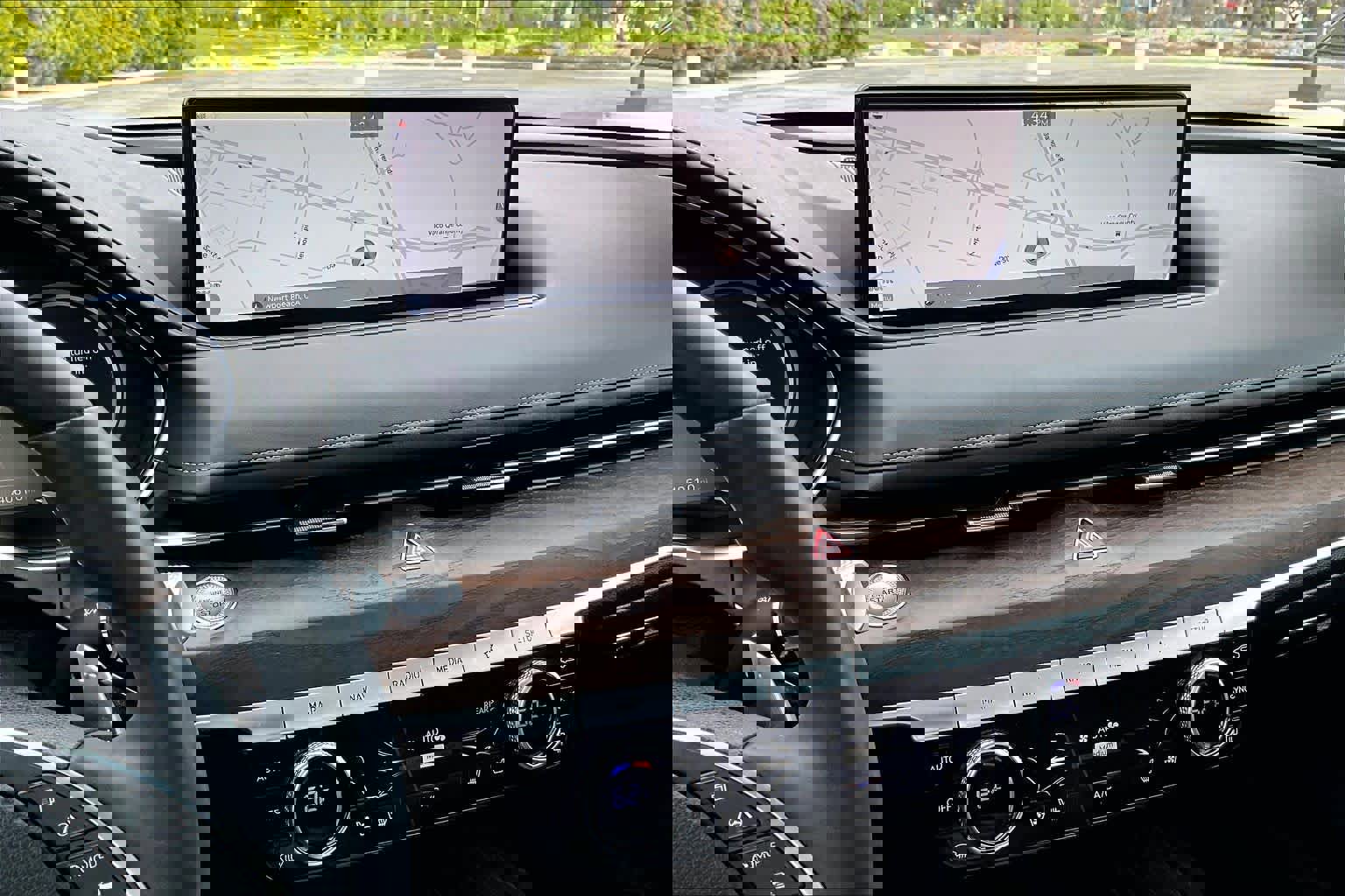 Used 2021 Genesis G80 3.5T image 6