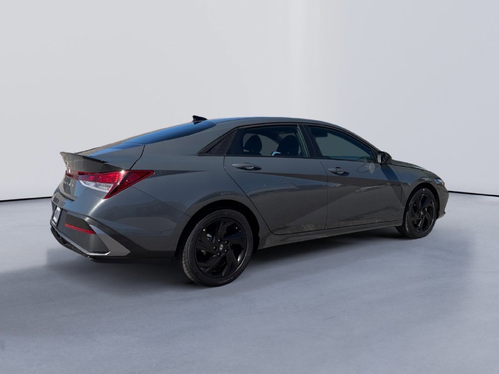 New 2026 Hyundai Elantra Sport FWD image 3