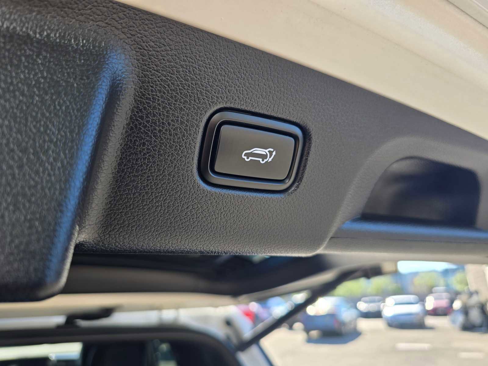 Used 2024 Hyundai Palisade Calligraphy image 19