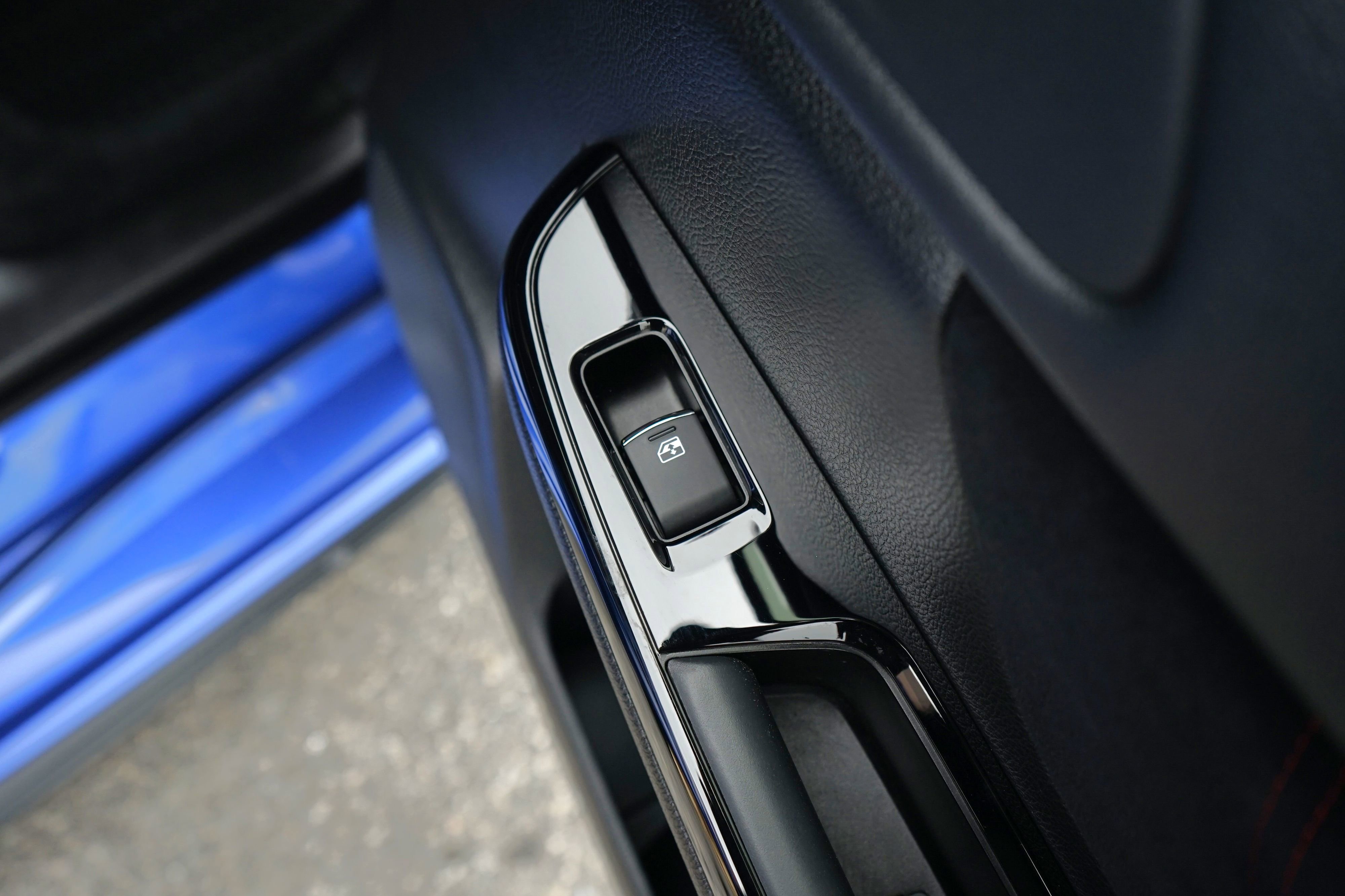 Used 2019 Subaru WRX STI image 40