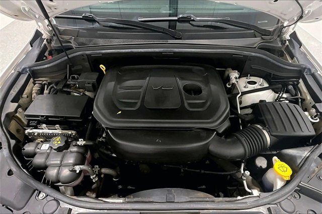 Used 2020 Jeep Grand Cherokee Altitude image 32