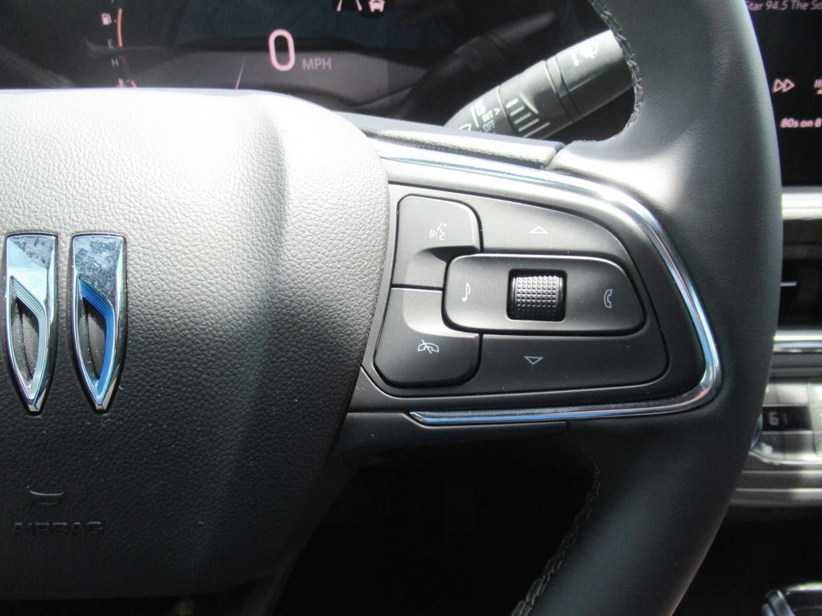 Used 2024 Buick Envista Preferred w/ Convenience I Package FWD image 24